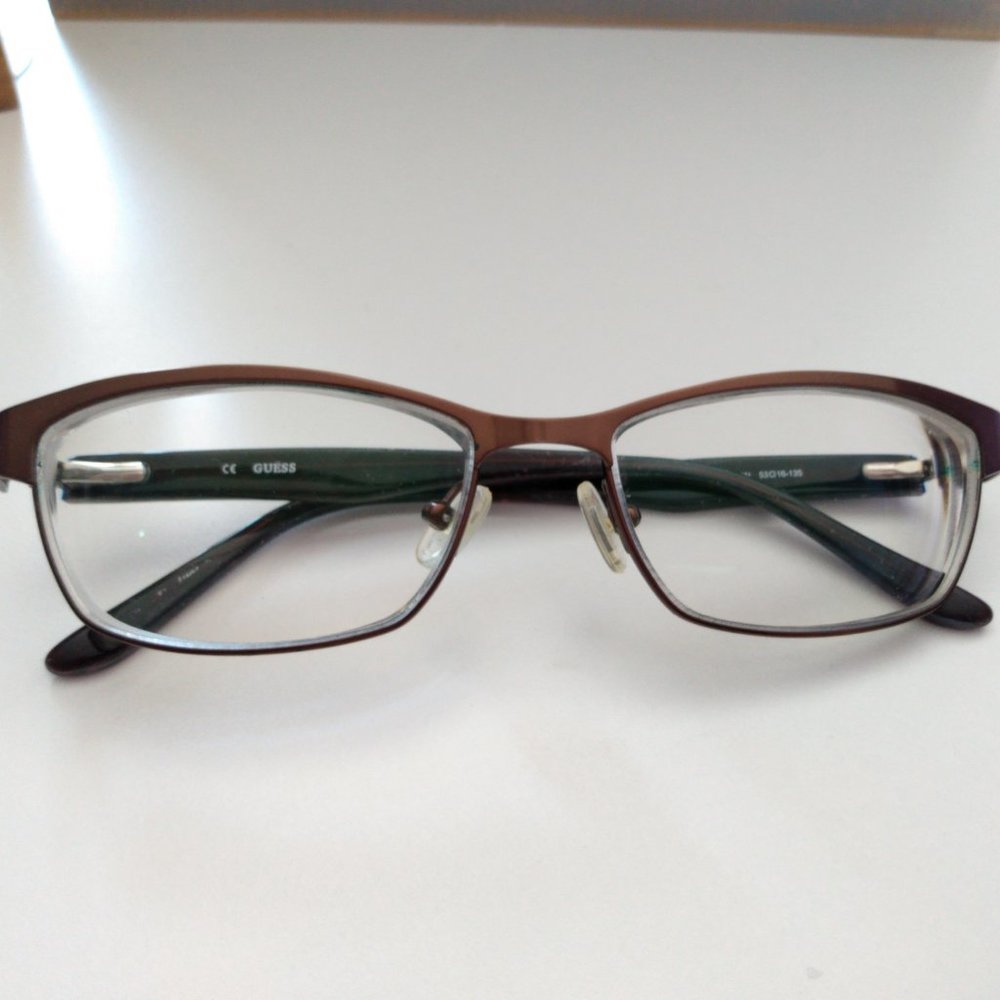 GUESS GLASSES👓